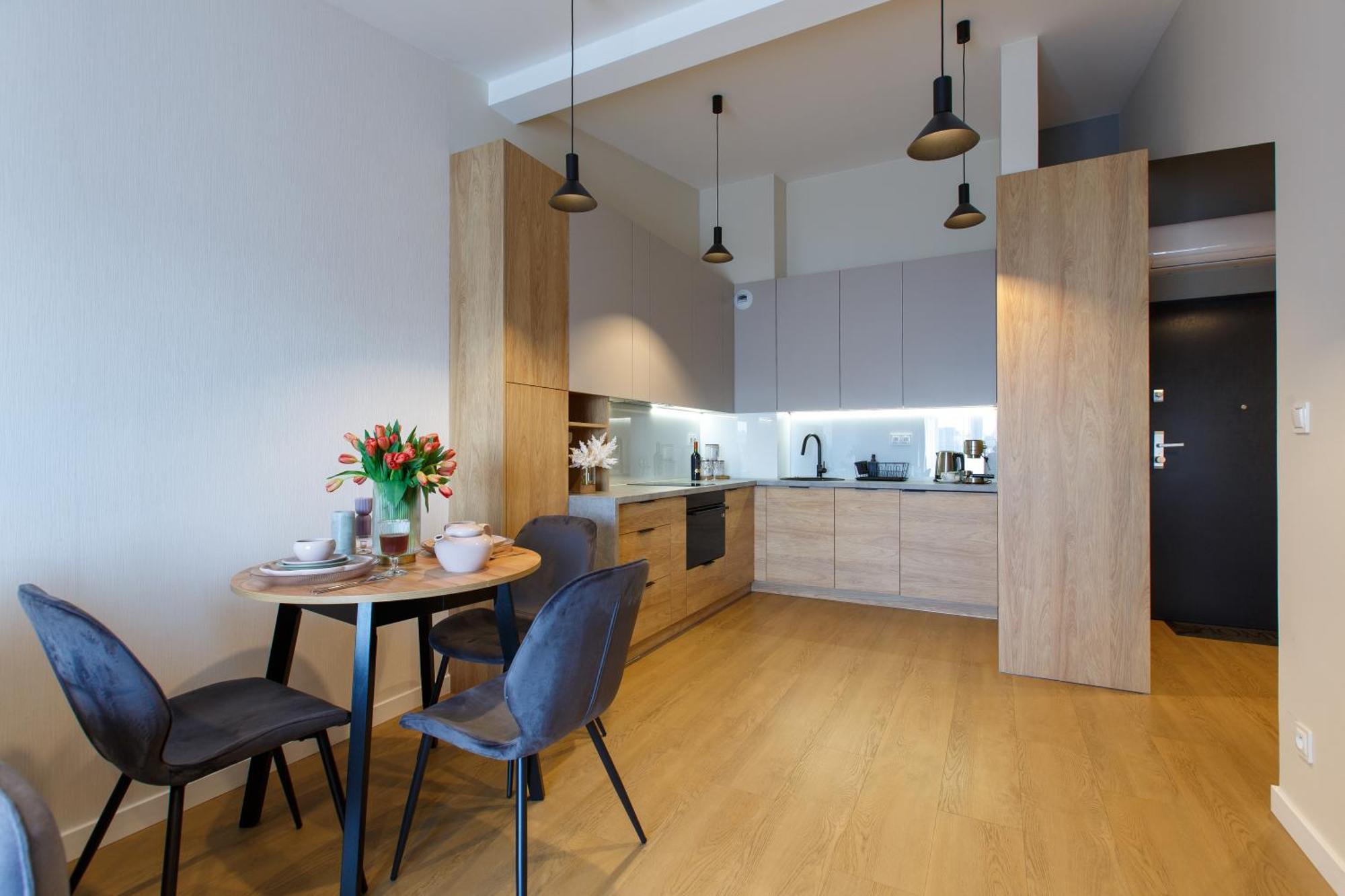 Apartamenty Premium 57, Faktura Vat, Obok Rynku Centrum, Parking, Wysoki Standard, Spokojna I Cicha Okolica, High Standard, Peaceful And Quiet Area